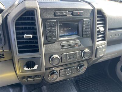 2017 Ford F-450 Super Duty XL SuperCab 2WD  192 WB DRW  Contractor 12 FT - Photo 17 - La Puente, CA 91744