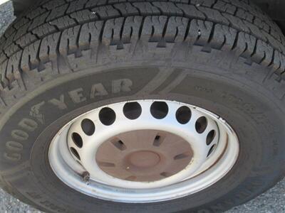 2012 Mercedes-Benz Sprinter 2500 Cargo Van  Low Roof 144 WB - Photo 31 - La Puente, CA 91744