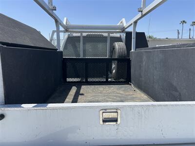 2023 Ford F-550 Super Duty Chassis XL Regular Cab 145 RWD   - Photo 9 - La Puente, CA 91744