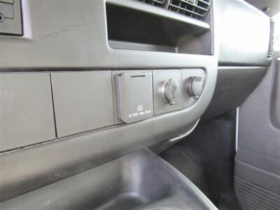 2015 GMC Savana 3500 Reefer Cargo Van   - Photo 24 - La Puente, CA 91744