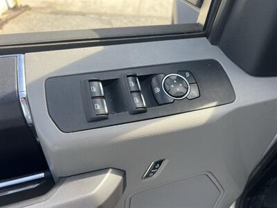 2020 Ford F-550 Super Duty XL 4WD Crew Cab 179 WB 60 DRW  Utility 12 Ft - Photo 13 - La Puente, CA 91744