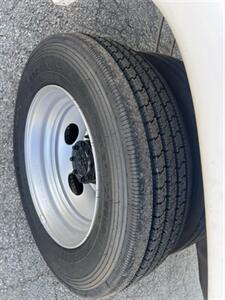 2020 Ford F-550 Super Duty XL 4WD Crew Cab 179 WB 60 DRW  Utility 12 Ft - Photo 28 - La Puente, CA 91744