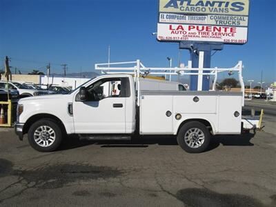 2019 Ford F-250 Utility Truck   - Photo 2 - La Puente, CA 91744