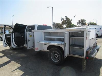 2018 Chevrolet Silverado 3500 Utility Truck   - Photo 9 - La Puente, CA 91744