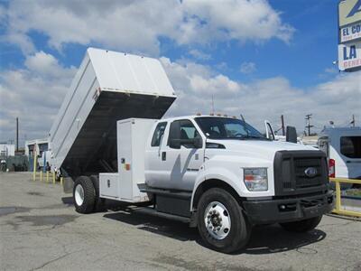 2018 Ford F750 Dump Truck  Chipper 13 Ft - Photo 1 - La Puente, CA 91744