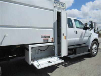 2018 Ford F750 Dump Truck  Chipper 13 Ft - Photo 24 - La Puente, CA 91744