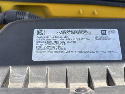 2021 GMC Savana 3500 Box Truck  12 Ft - Photo 21 - La Puente, CA 91744