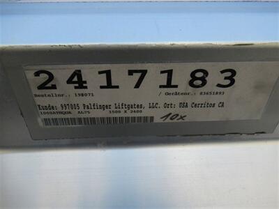 2020 Isuzu NRR StakeBed Truck  20 Ft - Photo 18 - La Puente, CA 91744