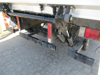2020 Isuzu NRR StakeBed Truck  20 Ft - Photo 15 - La Puente, CA 91744