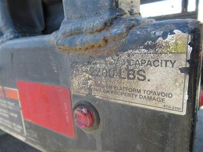 2020 Isuzu NRR StakeBed Truck  20 Ft - Photo 19 - La Puente, CA 91744
