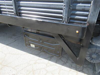 2020 Isuzu NRR StakeBed Truck  20 Ft - Photo 36 - La Puente, CA 91744