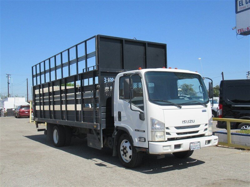 2020 Isuzu NRR StakeBed Truck  20 Ft
