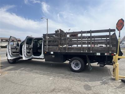 2019 Ford F-550 Super Duty XL 4WD Crew Cab 179 WB 60 CA  StakeBed 12 Ft - Photo 9 - La Puente, CA 91744