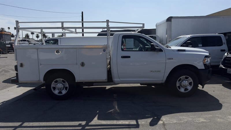 2021 RAM 2500 Utility Truck   - Photo 1 - La Puente, CA 91744