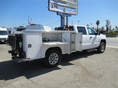 2018 Chevrolet Silverado 3500 Utility Truck   - Photo 9 - La Puente, CA 91744