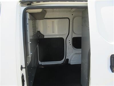 2017 Nissan NV200 Cargo Van   - Photo 8 - La Puente, CA 91744