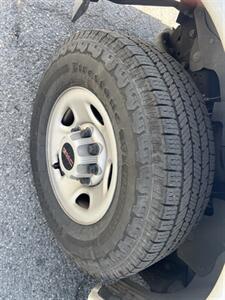 2023 GMC Savana 2500 Cargo Van INOP   - Photo 18 - La Puente, CA 91744