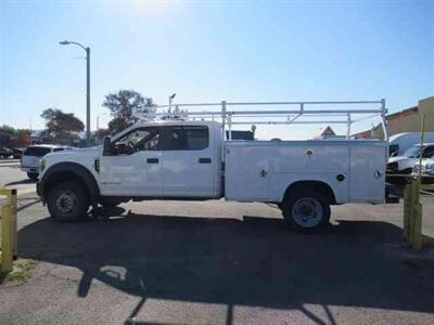 2018 Ford F550 Crew Cab 4X4 Utility Truck   - Photo 4 - La Puente, CA 91744