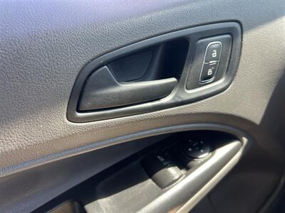 2022 Ford Transit Connect Cargo Van   - Photo 25 - La Puente, CA 91744