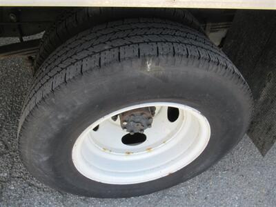 2022 Ford E350 Box Truck  16 Ft - Photo 39 - La Puente, CA 91744