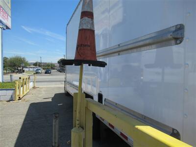 2022 Ford E350 Box Truck  16 Ft - Photo 4 - La Puente, CA 91744