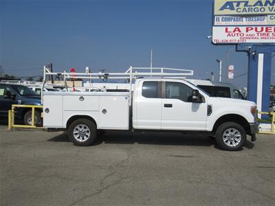 2022 Ford F-250 Utility Truck   - Photo 2 - La Puente, CA 91744