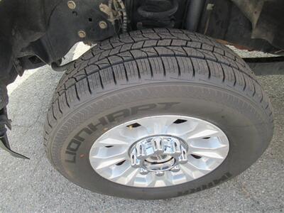 2022 Ford F-250 Utility Truck   - Photo 40 - La Puente, CA 91744