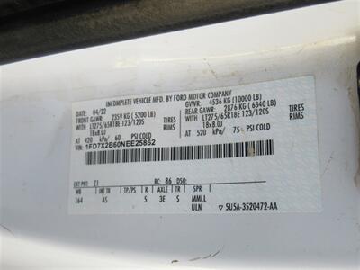 2022 Ford F-250 Utility Truck   - Photo 6 - La Puente, CA 91744