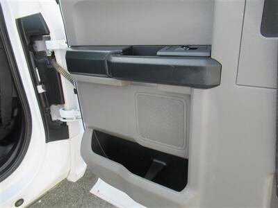 2022 Ford F-250 Utility Truck   - Photo 35 - La Puente, CA 91744