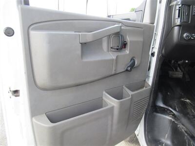 2016 Chevrolet Express 3500 Plumber Body  12 Ft - Photo 19 - La Puente, CA 91744