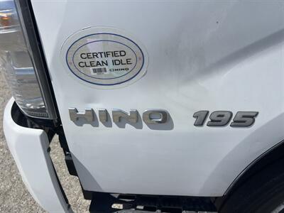 2020 Hino 195 Reefer Box Truck  16 Ft - Photo 14 - La Puente, CA 91744