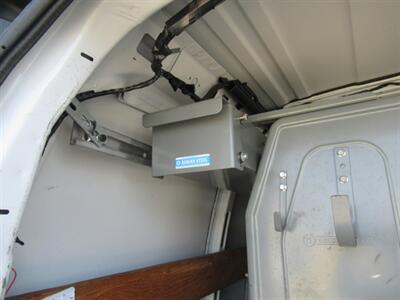 2014 Chevrolet Express 2500 Cargo Van   - Photo 10 - La Puente, CA 91744