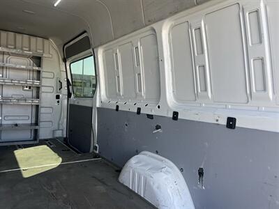 2015 Mercedes-Benz Sprinter 2500 Crew Cargo Van  High Roof 170 WB - Photo 10 - La Puente, CA 91744