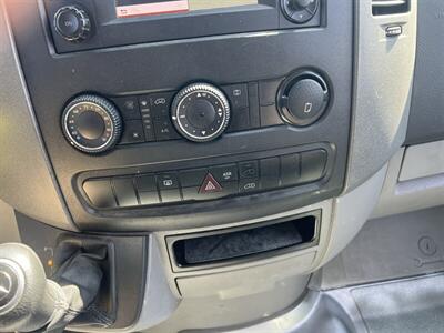 2015 Mercedes-Benz Sprinter 2500 Crew Cargo Van  High Roof 170 WB - Photo 26 - La Puente, CA 91744