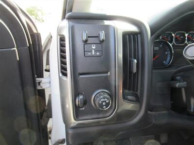 2018 Chevrolet Silverado 2500 Utility Truck   - Photo 13 - La Puente, CA 91744