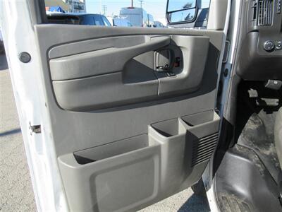 2014 Chevrolet Express 2500 Cargo Van   - Photo 12 - La Puente, CA 91744