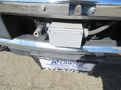 2015 Chevrolet Silverado 3500 Utility Truck   - Photo 37 - La Puente, CA 91744