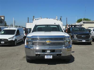 2015 Chevrolet Silverado 3500 Utility Truck   - Photo 5 - La Puente, CA 91744