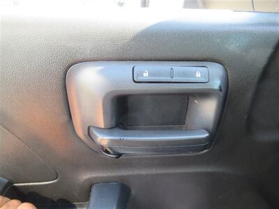 2015 Chevrolet Silverado 3500 Utility Truck   - Photo 44 - La Puente, CA 91744