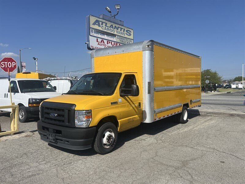 2022 Ford E-350 Box Truck  16 Ft