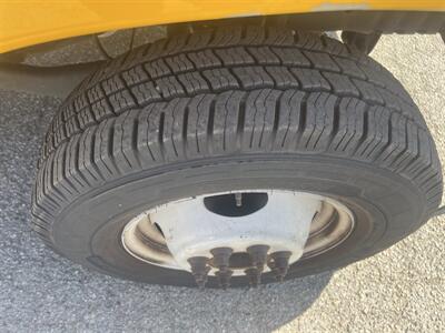 2022 Ford E-350 Box Truck  16 Ft - Photo 16 - La Puente, CA 91744