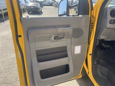 2022 Ford E-350 Box Truck  16 Ft - Photo 9 - La Puente, CA 91744