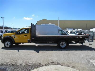 2018 Ford F-450 Super Duty Chassis XL Regular Cab 205 DRW RWD  FlatBed 17 Ft - Photo 4 - La Puente, CA 91744