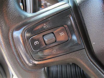 2021 Chevrolet Silverado 2500 Utility Truck   - Photo 18 - La Puente, CA 91744