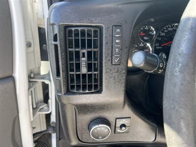 2011 Chevrolet Express 2500 Cargo Van   - Photo 14 - La Puente, CA 91744