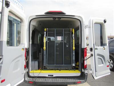 2018 Ford Transit 150 Wheelchair Van  Medium Roof 130 WB - Photo 4 - La Puente, CA 91744