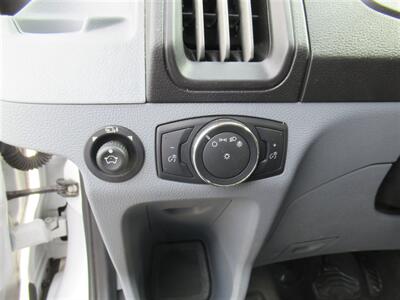 2018 Ford Transit 150 Wheelchair Van  Medium Roof 130 WB - Photo 22 - La Puente, CA 91744