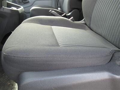 2018 Ford Transit 150 Wheelchair Van  Medium Roof 130 WB - Photo 30 - La Puente, CA 91744