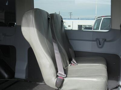 2018 Ford Transit 150 Wheelchair Van  Medium Roof 130 WB - Photo 14 - La Puente, CA 91744