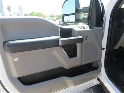 2019 Ford F-550 Super Duty Chassis XL Crew Cab 179 4WD   - Photo 19 - La Puente, CA 91744